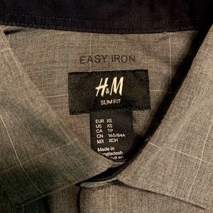 H&M Slim Fit Easy Iron Long Sleeve Dress Shirt, XS